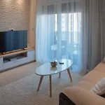 Marina 아파트 트로기르
