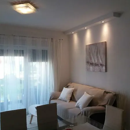 Marina Apartment